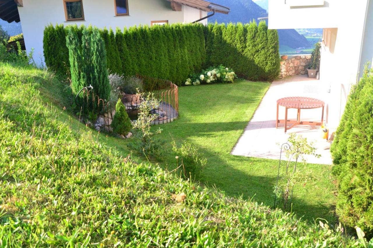 Apart La Vita Hainzenberg Dış mekan fotoğraf